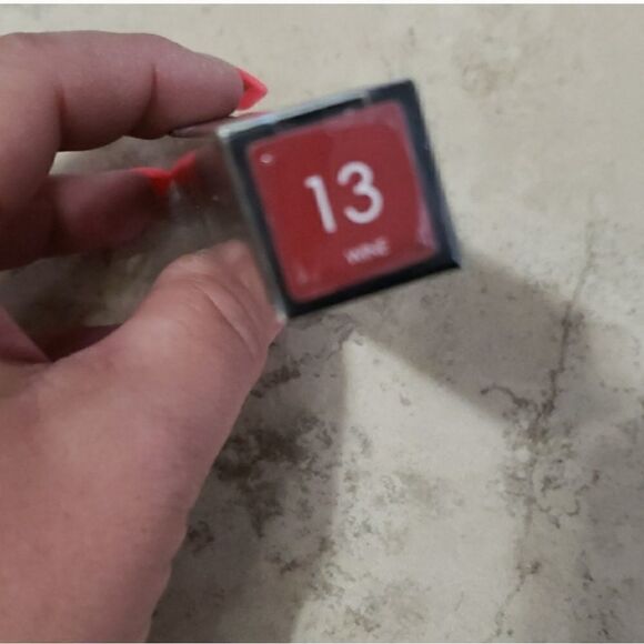 🆕️Wine lipstick  - Picture 3 of 3